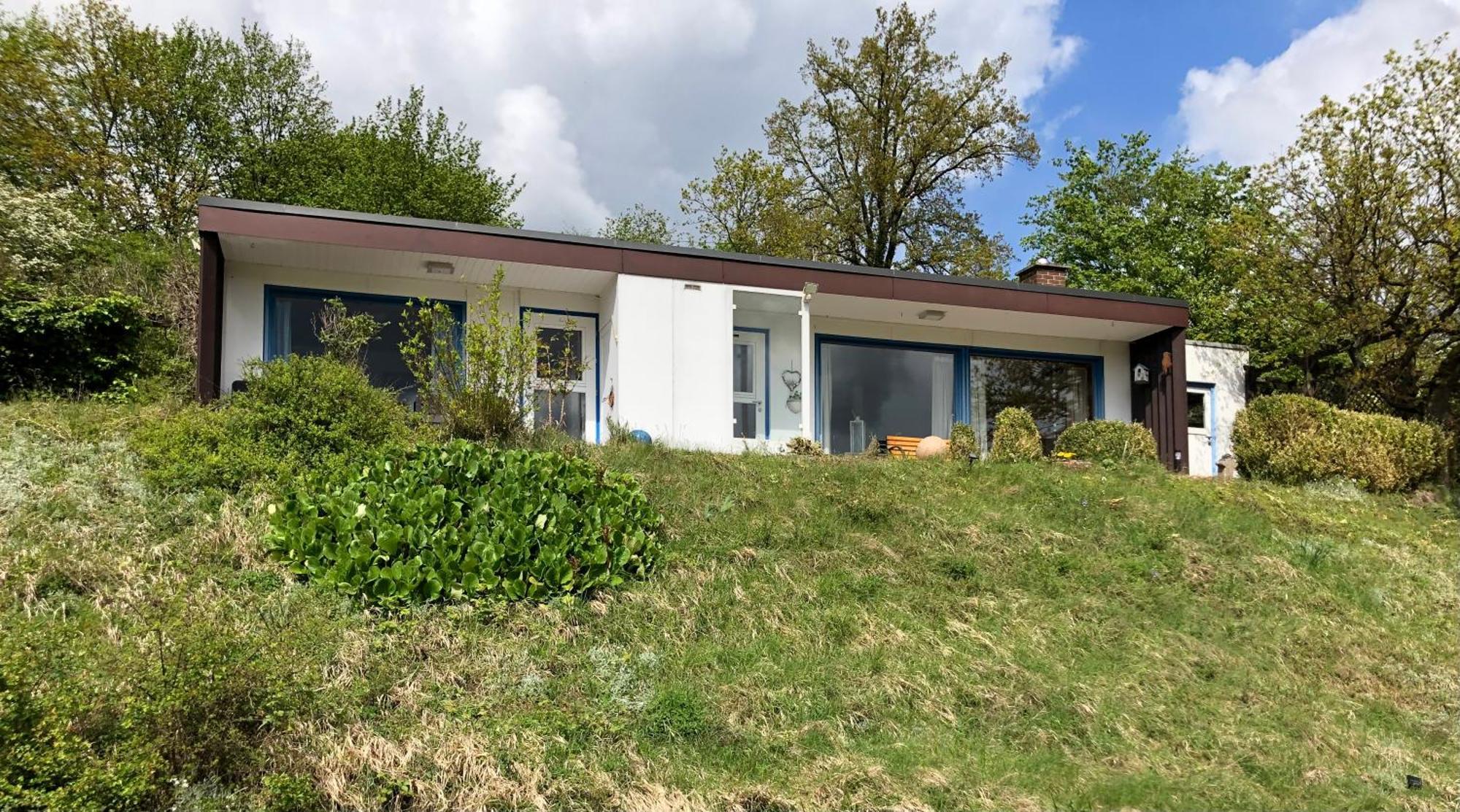 Idyllisch Wohnen Im Weserbergland - Bungalow Mit Phantastischer Aussicht Fuer 4 Personen Polle Zewnętrze zdjęcie